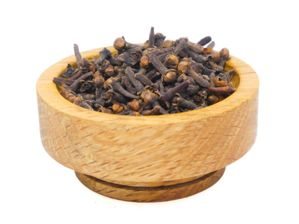 Whole Cloves from the Natural Spot